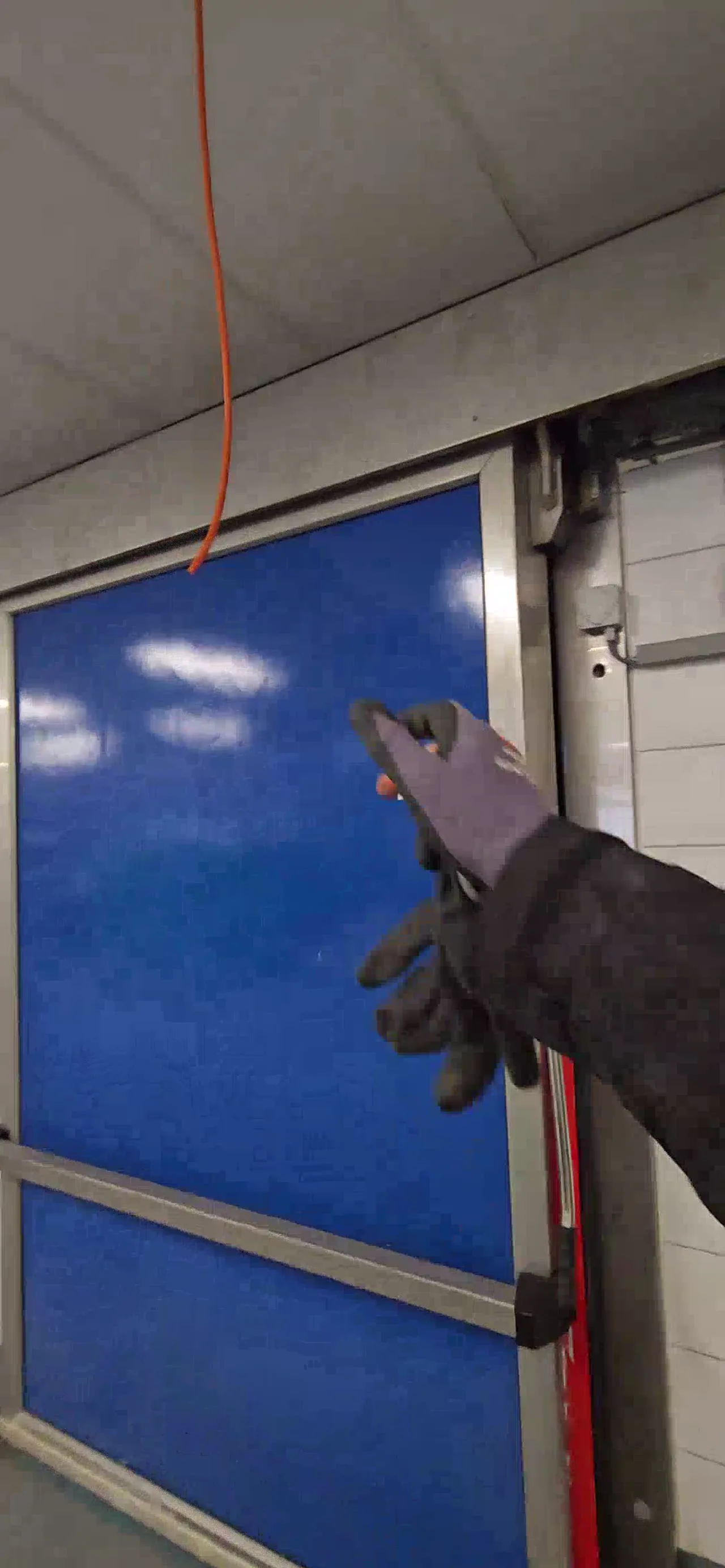 06 ElektroneX Rooldeur Reperatie Elektricien Beverwijk web